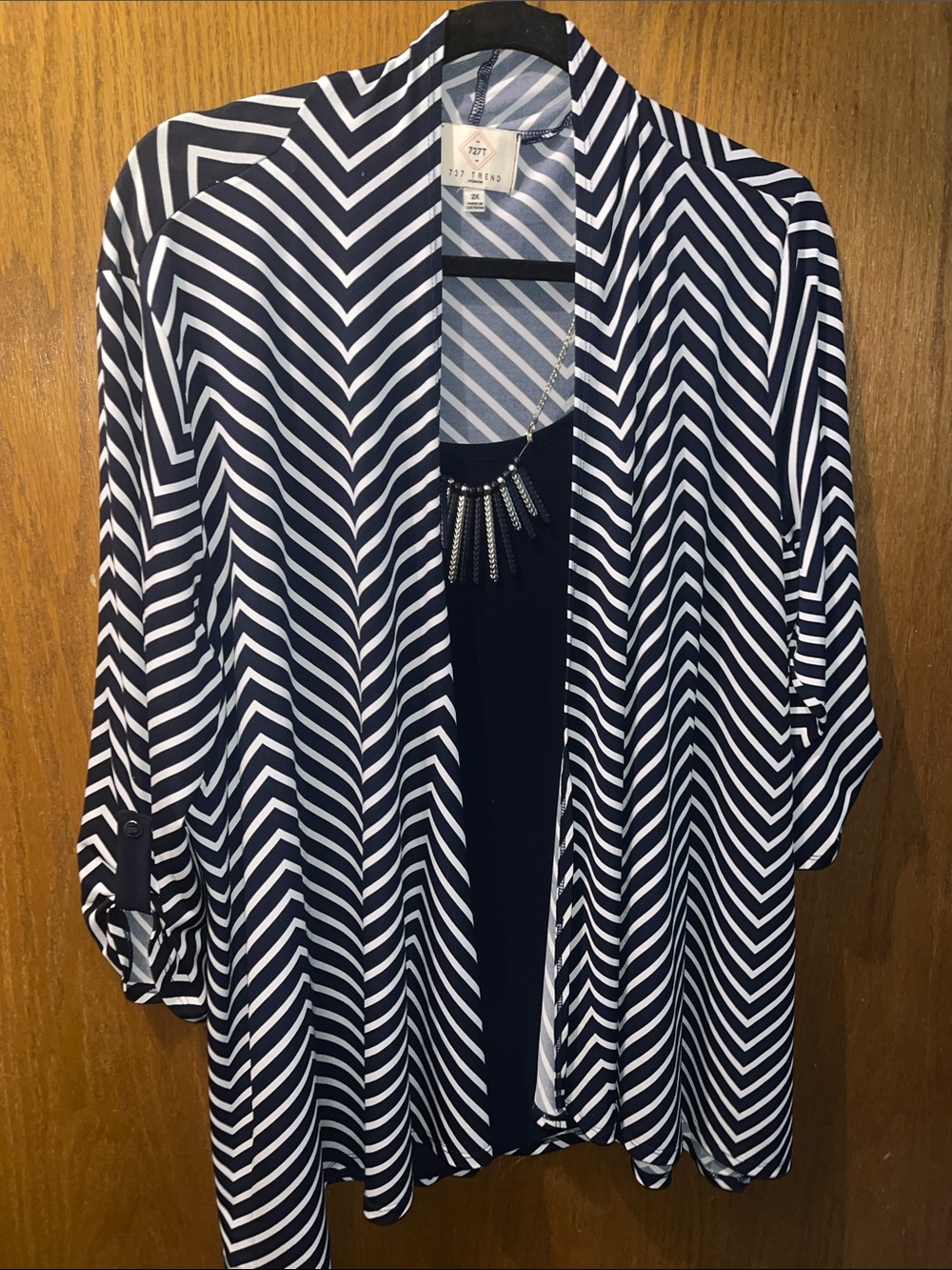 Navy & White Chevron Open-Front Blouse Jacket